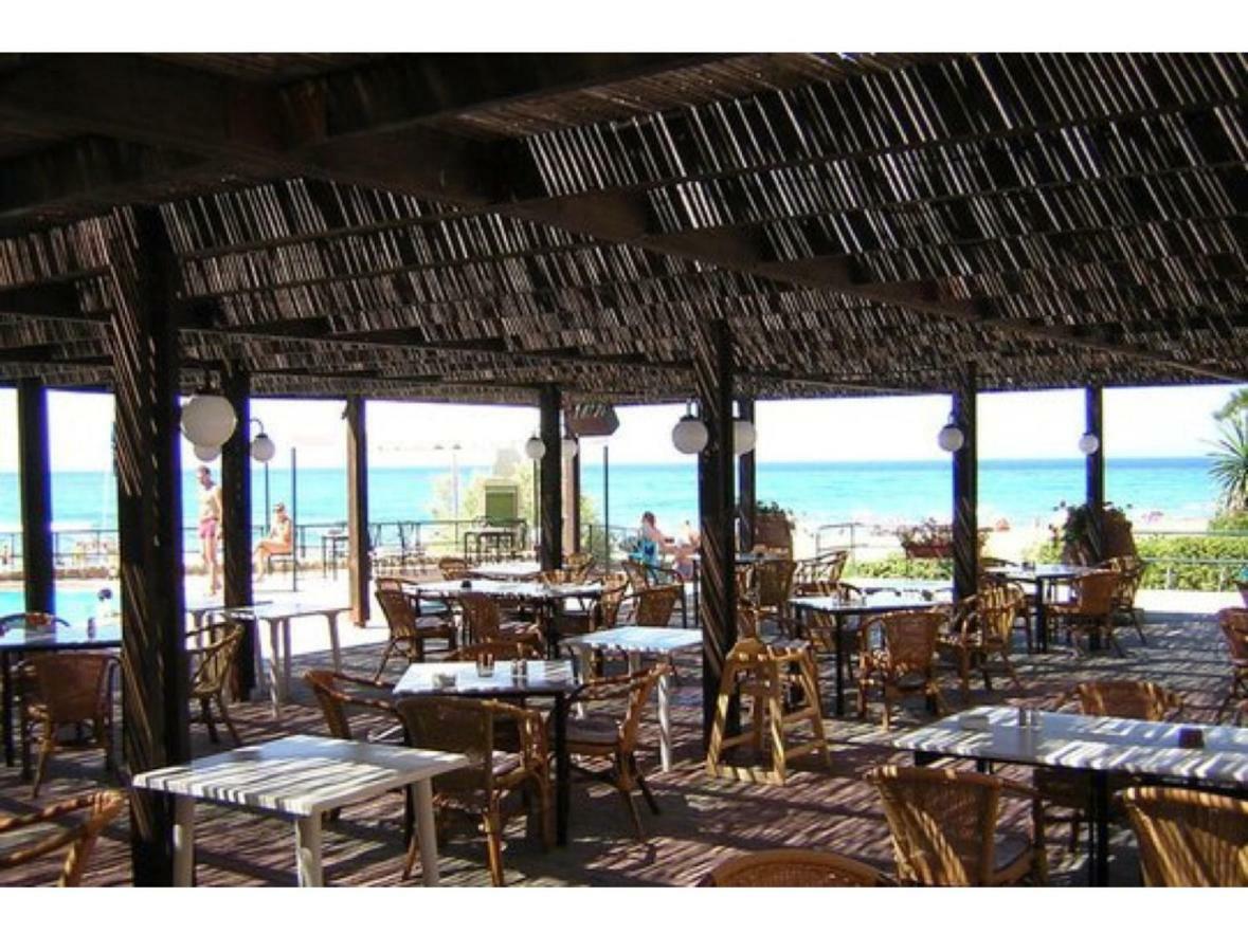 Seafront Calista Beach House With Garden Glifada Dış mekan fotoğraf
